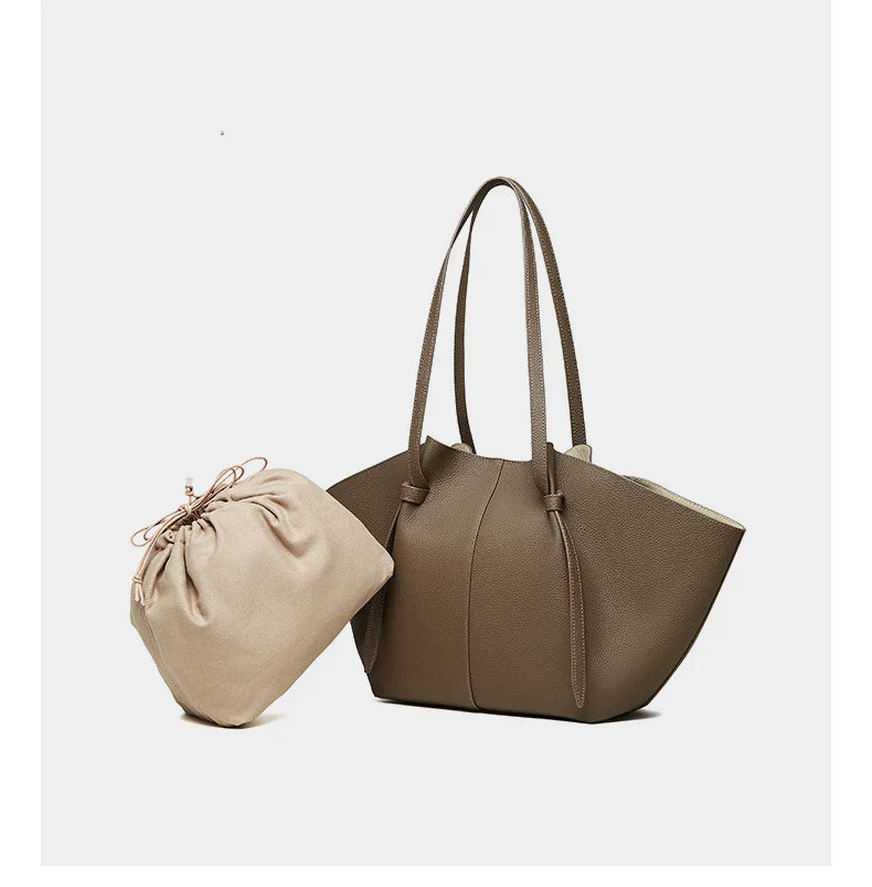 Diamond Glow Clutch Elanora