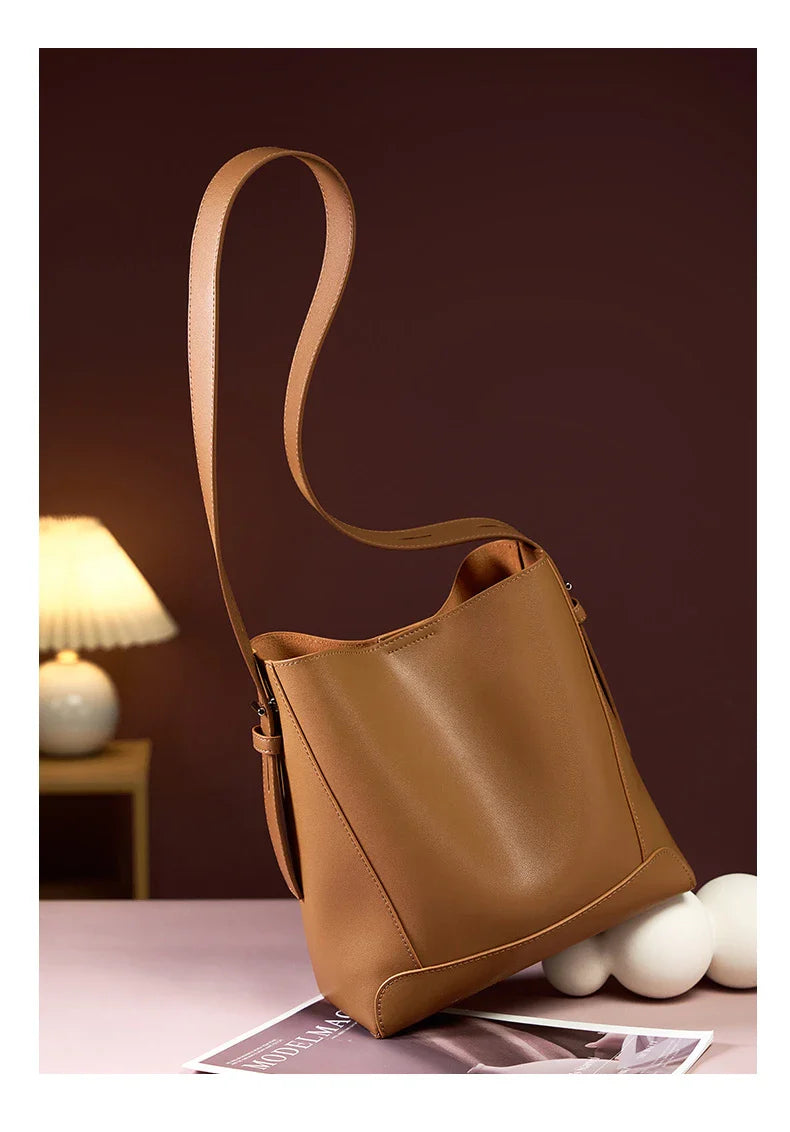 Frost Luxe Bucket Elanora