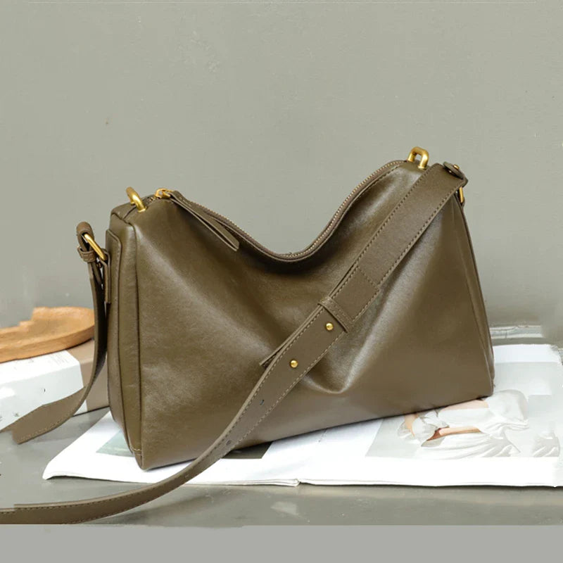 Isabella Shoulder Glamunik