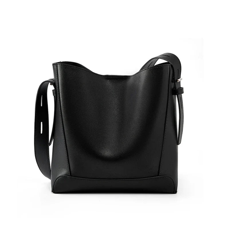 Frost Luxe Bucket Elanora