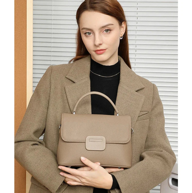 Britannia Satchel Glamunik