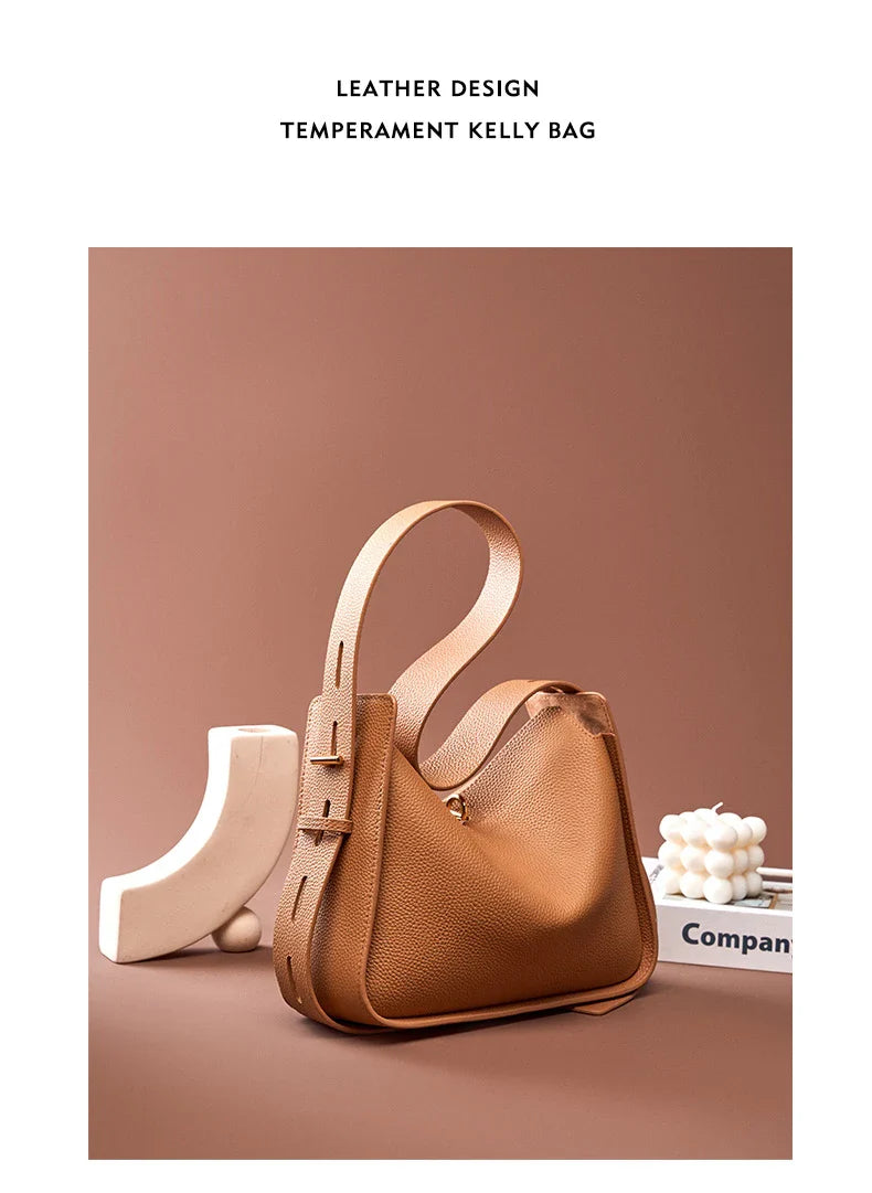 Classic Crossbody Elanora