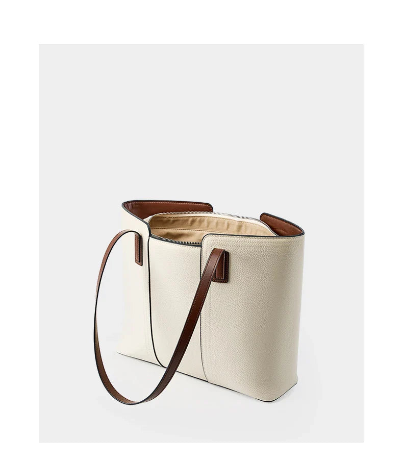 Everyday Luxe Shopper Elanora