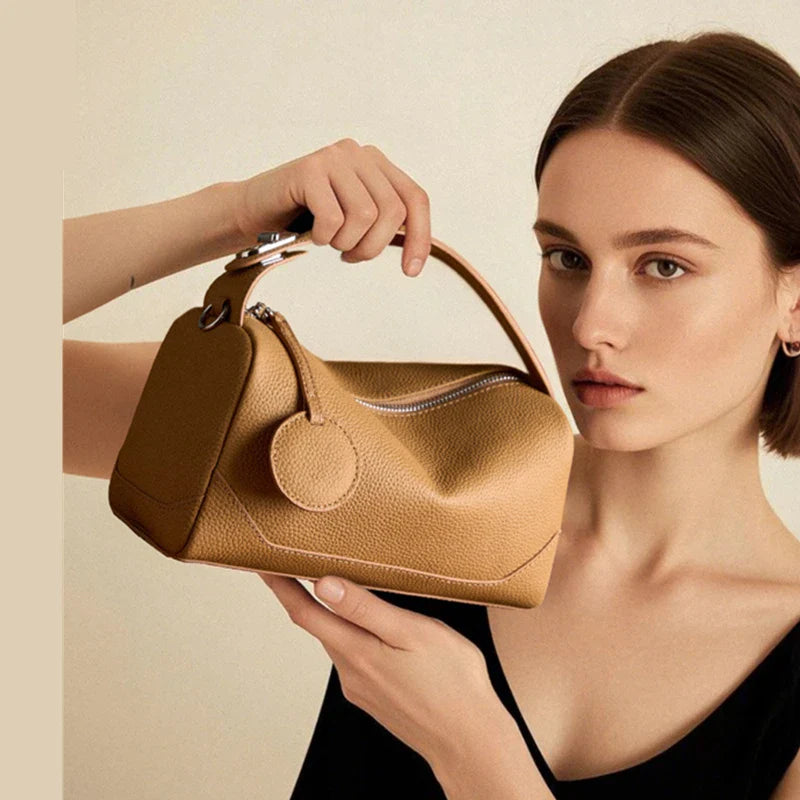 Chelsea Crossbody Tan Elanora