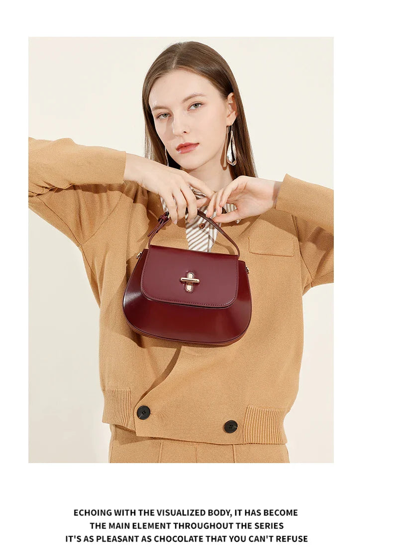 Luxurious Leather Saddle Crossbody Bag – Women's Fashion