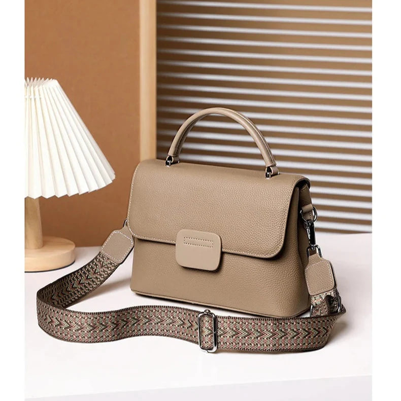 Britannia Satchel Glamunik