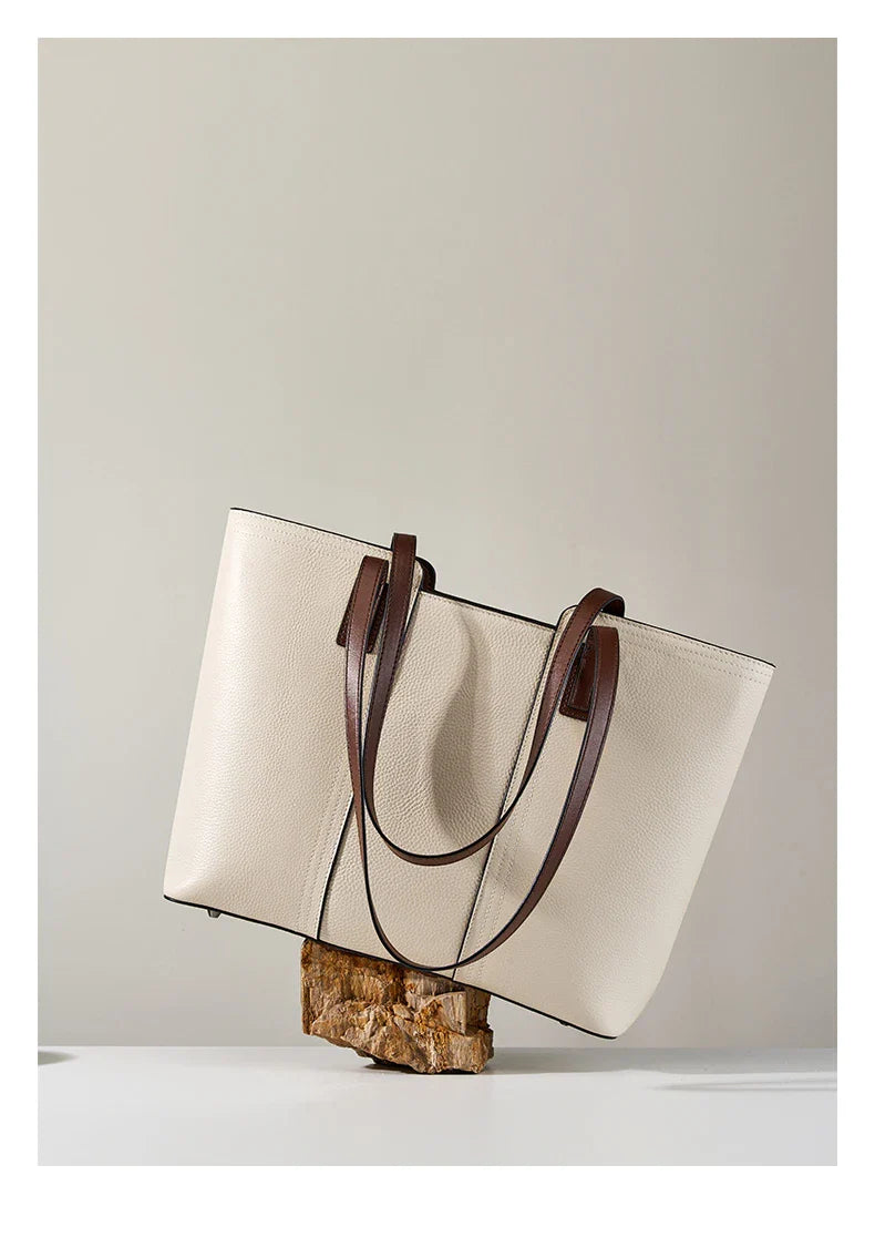 Everyday Luxe Shopper Elanora