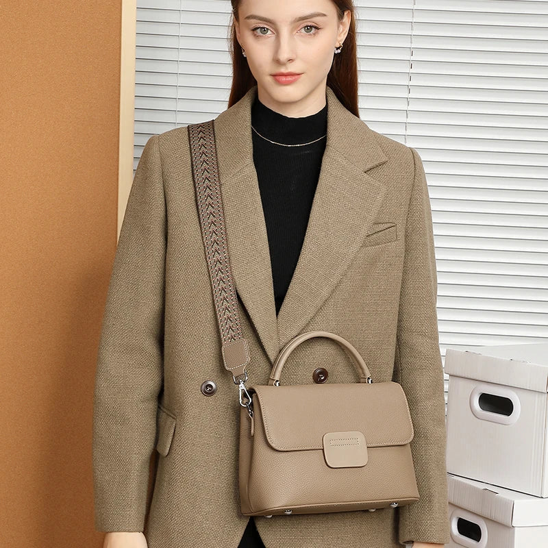 Britannia Satchel Glamunik