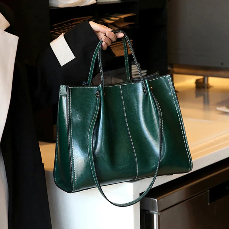 Timeless Tote Elanora