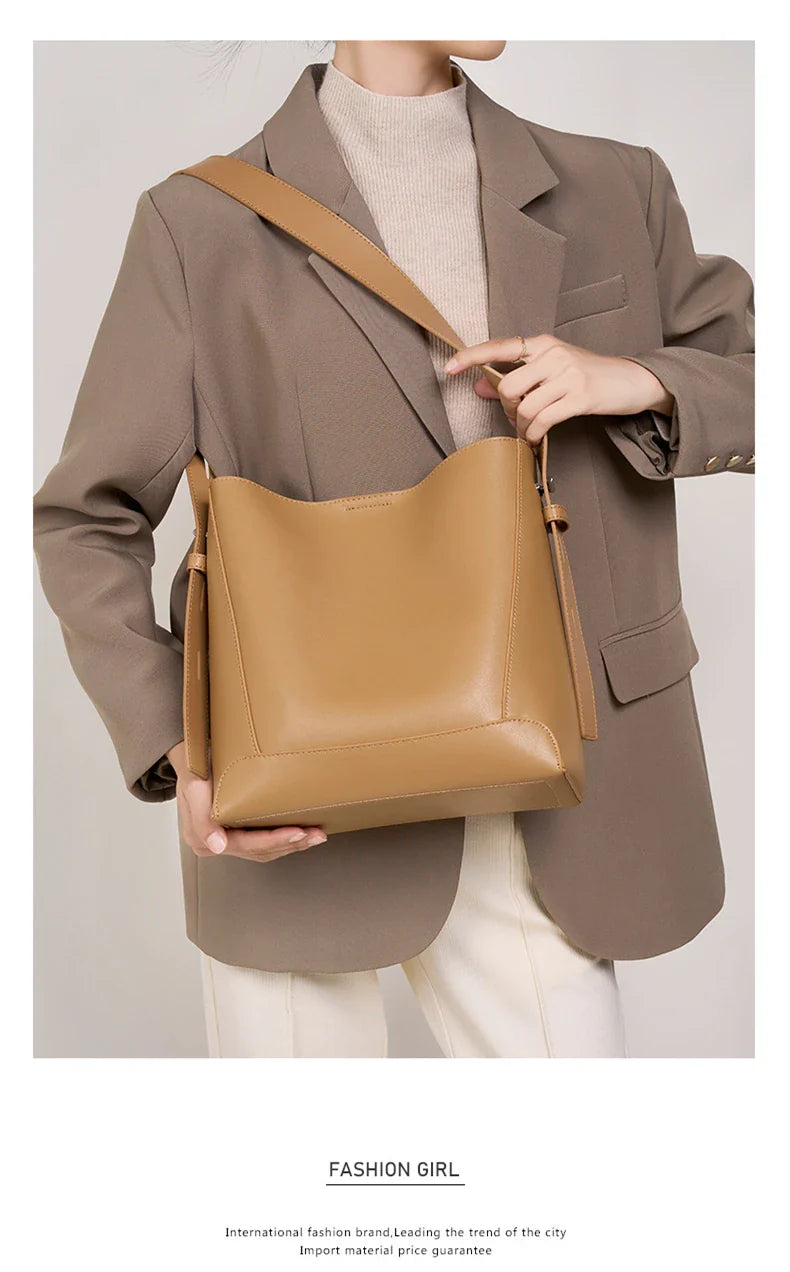 Frost Luxe Bucket Elanora