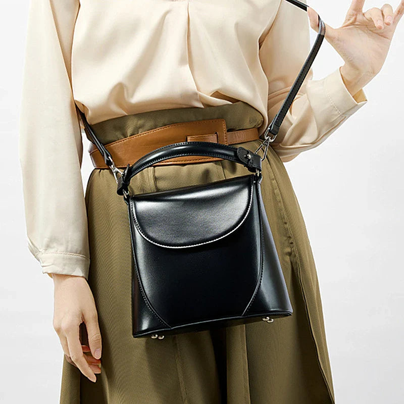 Golden Hour Shopper Elanora