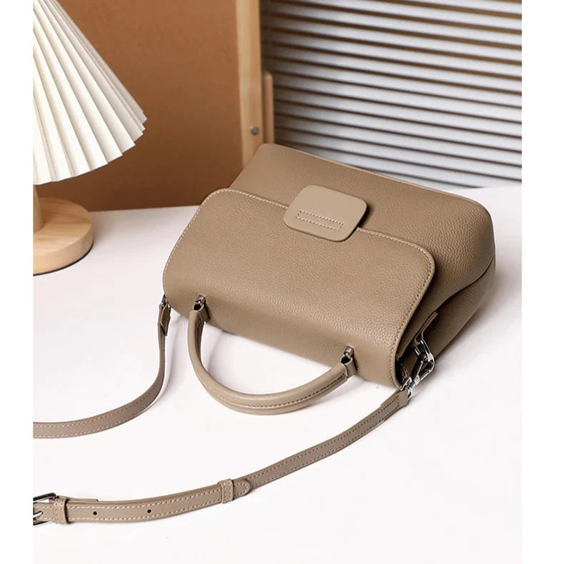 Britannia Satchel Glamunik