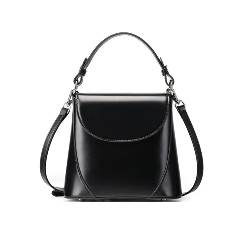 Golden Hour Shopper Elanora