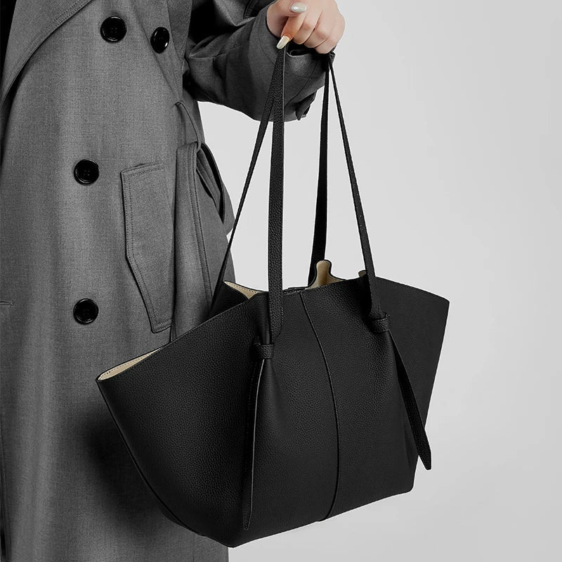 Diamond Glow Clutch Elanora