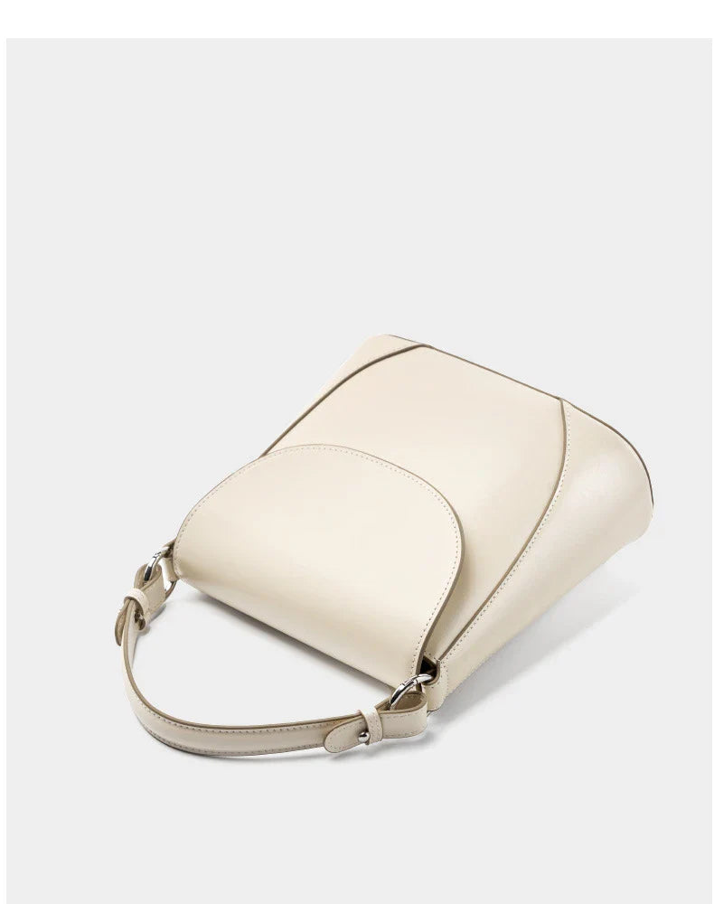 Golden Hour Shopper Elanora