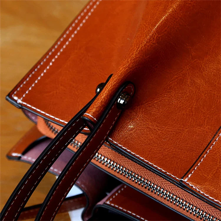 Timeless Tote Elanora