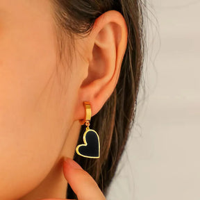Boucle D'oreille Dorée Cœur Irrégulier