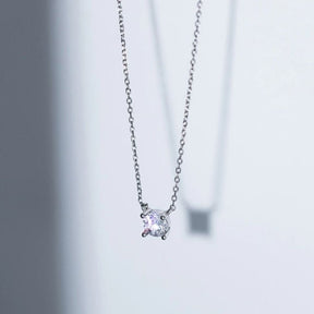 Collier En Argent Avec Point De Lumière